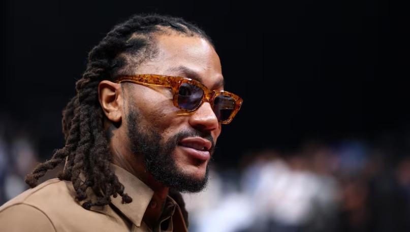 为庆祝罗斯退役公牛球衣,Adidas将复刻Rose 1球鞋,售价130美元