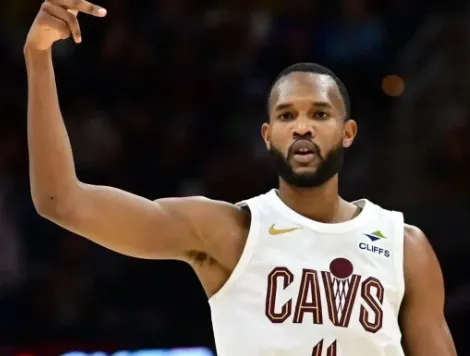 乐鱼vip-莫布利全场16投9中，三分3中1得到20分9篮板2助攻2封盖